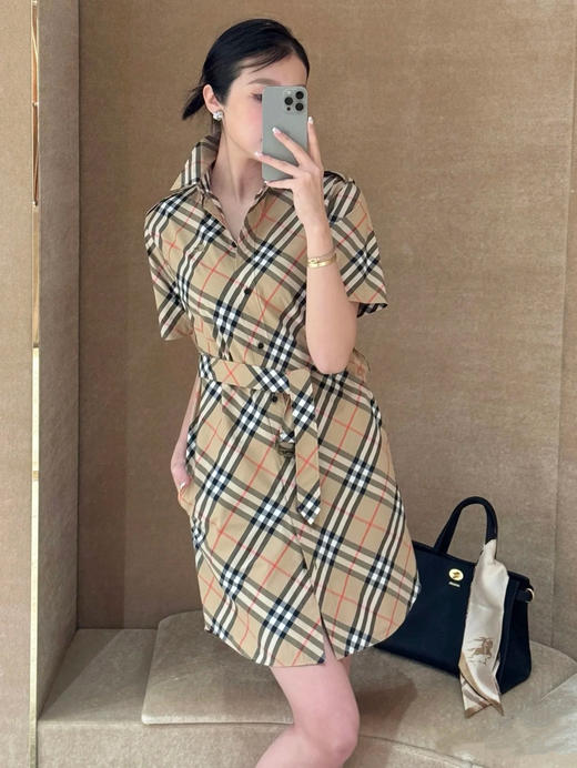 巴宝莉 25春夏新款连衣裙（TM） 商品图0