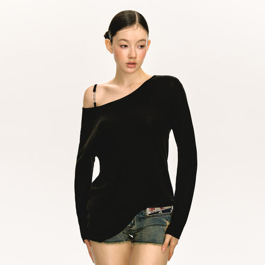 Ariseism 美式设计感斜肩长袖T恤女春季新款辣妹修身内搭露肩上衣 商品图1
