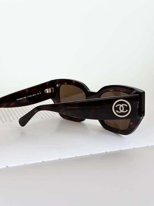 QT62-香奈儿 大方框板材经典金色圆形双CLogo 方形 太阳眼镜 男女同款情侣款（QT*JH）夏季专享 商品图10