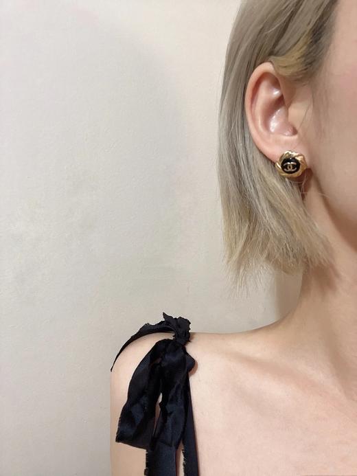 香奈儿 圆黑金边耳钉 （XTY） 商品图10