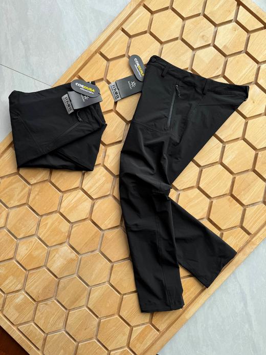 点此购买 凯乐石春夏季T10-M男士户外登山徒步压胶软壳裤 LL 325710 商品图7