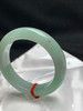 620645，56.7圈口，糯化绿底飘绿正圈平安镯，果绿底飘阳绿色花，条形厚装，水头好 商品缩略图3