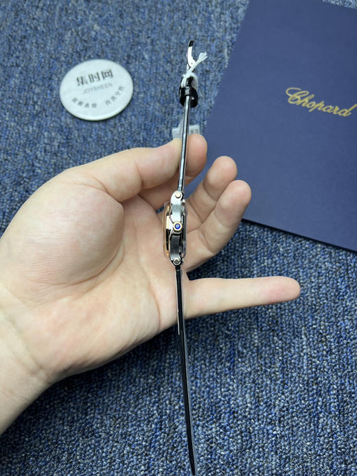 专柜同步新款 NR萧邦快乐钻系列30mm 机械女表 商品图5