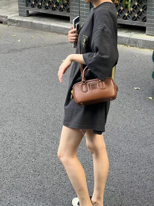 QT99-缪缪 Arcadie系列 品牌徽标可调节可拆卸肩带 保龄球包 女款 （QT*） 商品图1