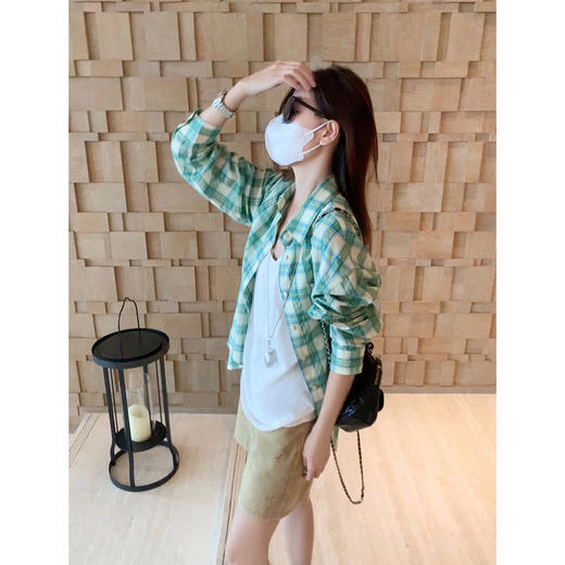 <曾小咸推荐>3.20现货秒杀 ！微信超特价！韩系撞色格子衬衫 日常189.99 立减110 秒杀79.99！！ 商品图2