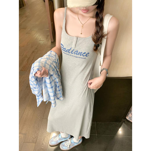 <曾小咸推荐>韩系灰色吊带连衣裙蓝格衬衫 商品图0