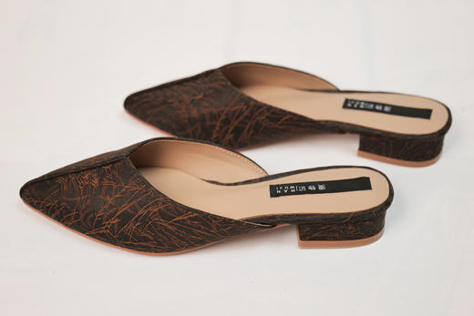 漫物记香云纱尖头平底鞋 商品图3