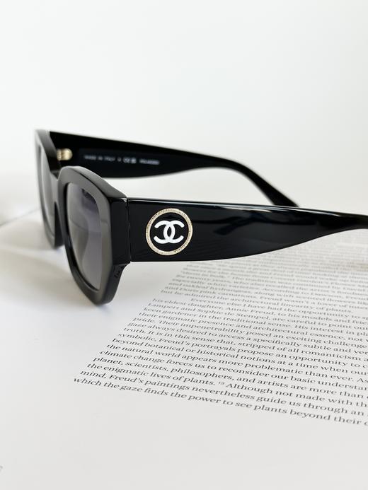 QT62-香奈儿 大方框板材经典金色圆形双CLogo 方形 太阳眼镜 男女同款情侣款（QT*JH）夏季专享 商品图5