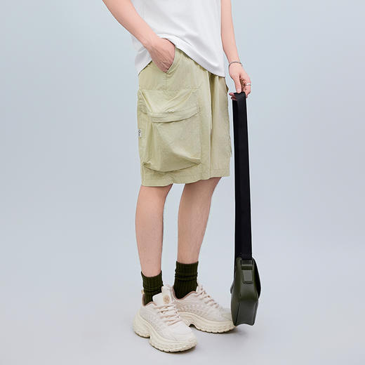 【新品上新】HX 夏季工装休闲五分裤微宽松S206522103101/02 商品图4