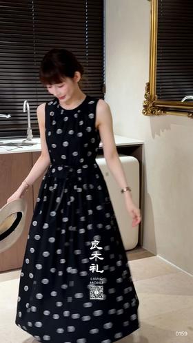 休闲——圆圈连衣裙