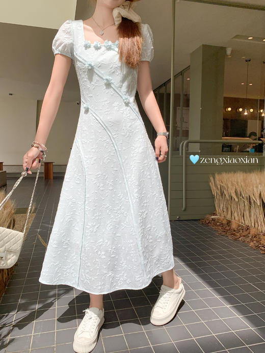 【折后再享2件88折】现货秒杀！微信打折价！韩系浅色系方领立体花连衣裙 日常219.99 立减90 秒杀129.99！ 商品图13