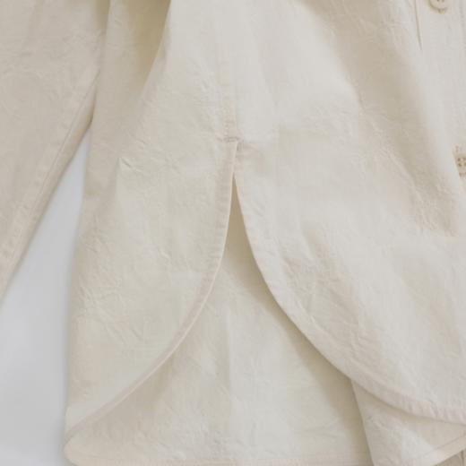 不裁 蚀痕V领短款长袖衬衣 商品图2