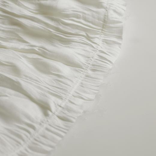 不裁 凝脂丝毛v领连衣裙 商品图2