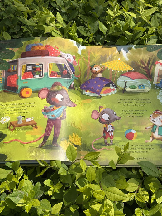 【Clavis】Ruby at  the Campsite 原版英文儿童绘本 商品图2