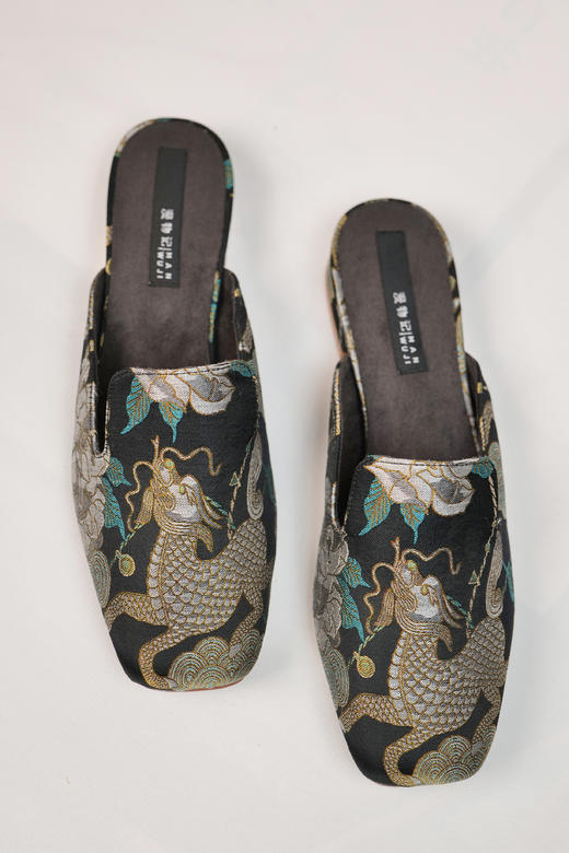 漫物记宋锦平头平底布鞋 商品图1