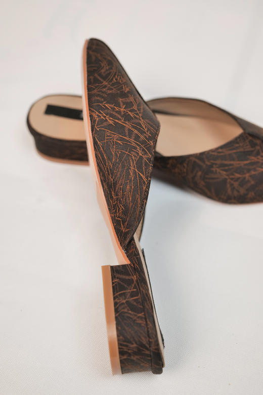 漫物记香云纱尖头平底鞋 商品图5