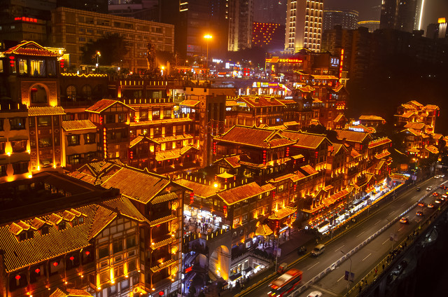 【五一华为专团】重庆武隆+龚滩古镇+蚩尤九黎城+解放碑精品5天游