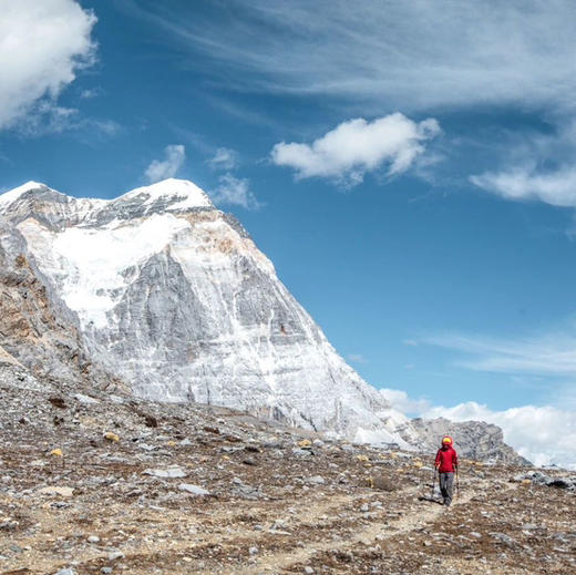 四川 | 稻城亚丁3天2晚轻徒步 ，蓝色星球上的最后一片净土， 三怙主神山/牛奶海/五色海/珍珠海/冲古寺/洛绒牛场，五一端午路线提前预定！ 商品图3