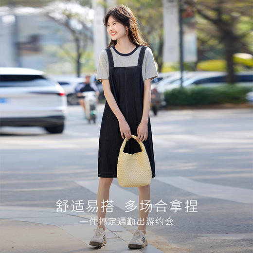 【周四狂欢价】熙世界仿天丝牛仔拼接短袖连衣裙女设计感假两件裙子2025夏季新款 商品图2