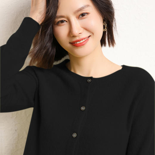 【反季清仓，桂花针羊毛开衫/背心系列】一线成衣圆领领开衫WQ-011,可外穿，可内搭 商品图3