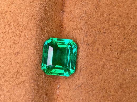 1.61ct刻面祖母绿裸石 商品图4