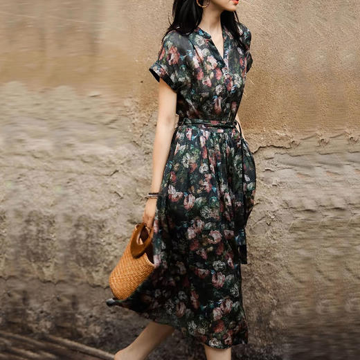 玫瑰印花苎麻连衣裙，馥郁色彩交织，复古优雅又慵懒【G】 商品图1