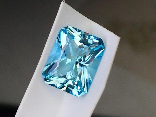 2.68ct刻面海蓝宝裸石 商品图1