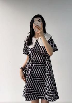 【MYBL】法式格纹珠光纱领撞色减龄中款连衣裙-喜出