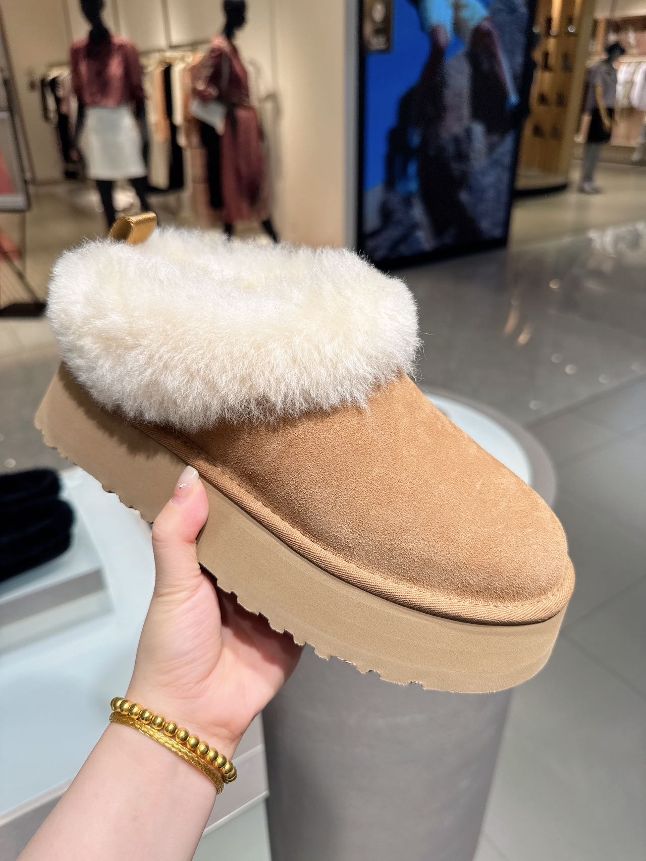 2楼UGG塔茨勒便鞋 吊牌价1399