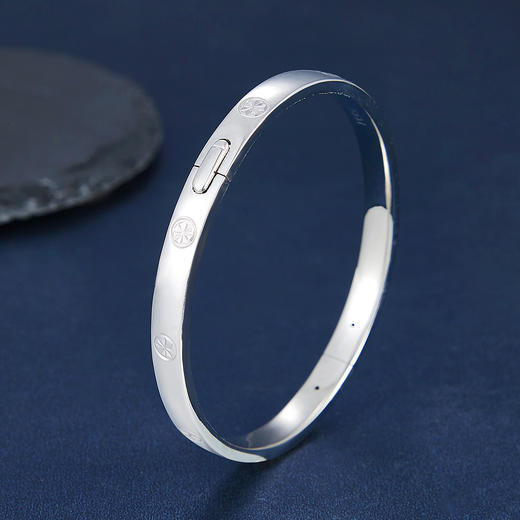 【限时8.8折】【线上铂金馆】PT950 【国际铂金协会】椭圆形铂金空心(面宽约4.6-5mm)螺丝纹开口手镯(BSZ00001-02)预售产品下单后不退款不退货不换货不补差价) 商品图1