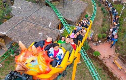 🔥9月周末特惠【自贡方特恐龙乐园】双人票380元！人均仅需190元，畅玩38+主题项目，一起重返侏罗纪！尽情体验欢乐与刺激！ 商品图2