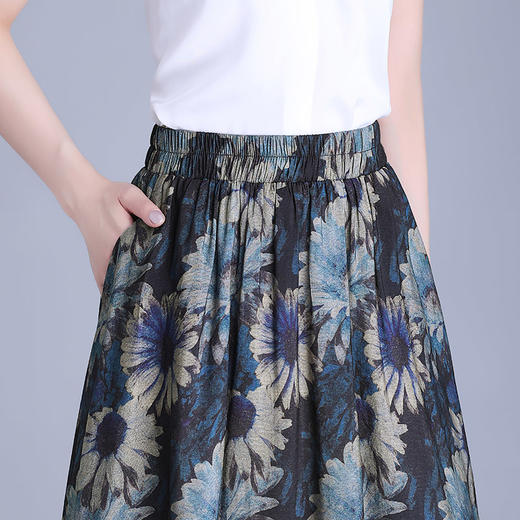 【预售3天】PY 简约碎花半身裙四季流行 &WM6880 商品图3