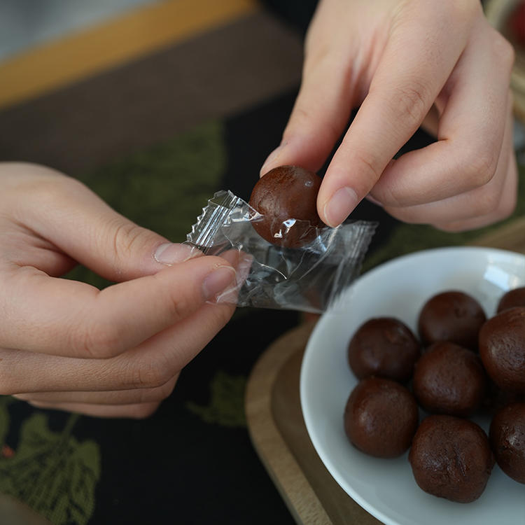 【六物山楂】六味山川灵物，一方脾胃净土｜0脂肪｜0添加｜0钠｜药食同源 当古方智慧遇见现代纯净配方，嚼一口便是山野清风拂过脾胃的温柔