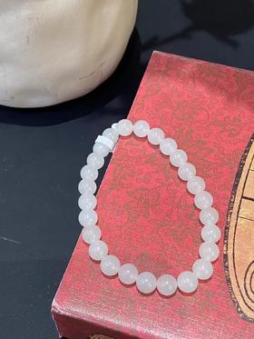 【于田产和田玉白玉卡7mm圆珠手串】出证书，发货1~五天，48小时鉴赏期