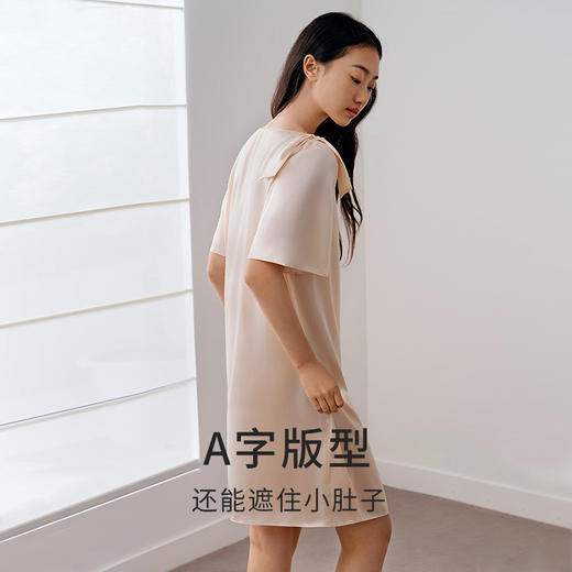 金三塔 女真丝一字领睡裙 商品图3