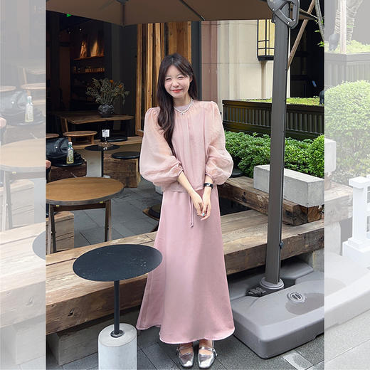 西遇法式灯笼袖衬衫套装女2025年秋季新款粉色吊带高腰半裙三件套SS051246/SS051247 商品图3