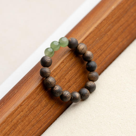 【宫里上新】“碧波映月”莺歌绿奇楠 戒指 商品图1