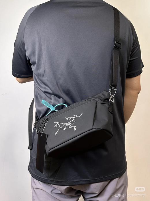 鸟 送肩带ARC Granville 10L多功能斜挎镁粉袋洗漱包手拿包 Z-15538 商品图0