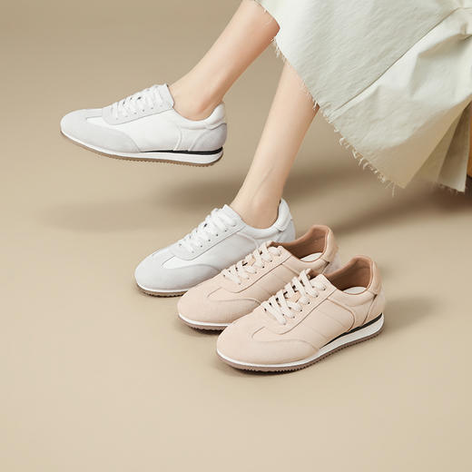 西遇平底德训鞋女新款秋季芭蕾风复古小白鞋轻便软底运动鞋V1656976 商品图0