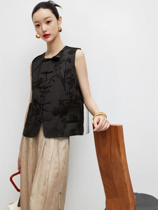 【MYBL】8615新中式国风提花盘扣马甲-喜出 商品图0