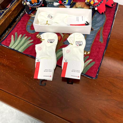 点此购买 lululemon情侣款纯棉袜底 yb 325767 商品图4