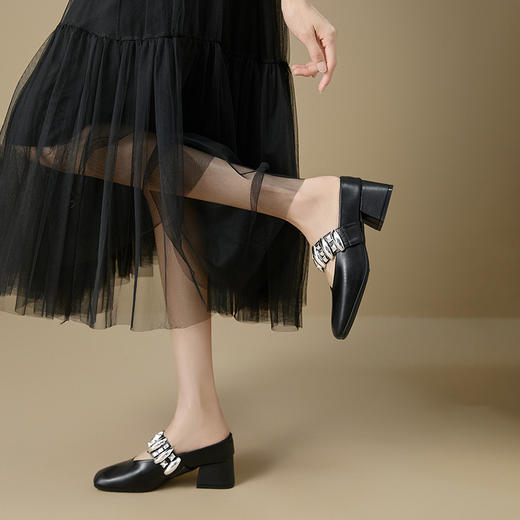 西遇玛丽珍半拖鞋女新款秋季法式水钻粗跟银色单鞋包头穆勒鞋V1757001 商品图2