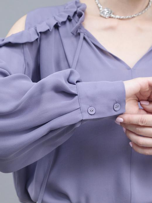 TYNVIE 荷叶边露肩真丝衬衫 -紫色 商品图7