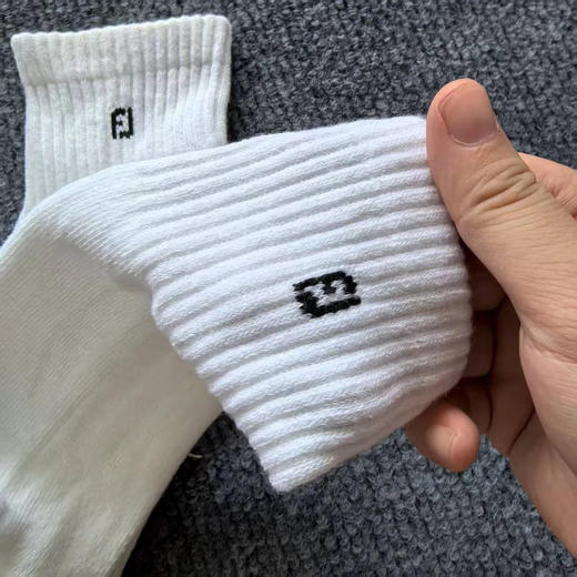 正品FJ 高尔夫低筒袜，毛巾底，均码39-45
一组五双。 商品图2