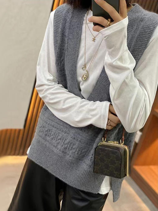 【反季清仓，桂花针羊毛开衫/背心系列】一线成衣圆领领开衫WQ-011,可外穿，可内搭 商品图10