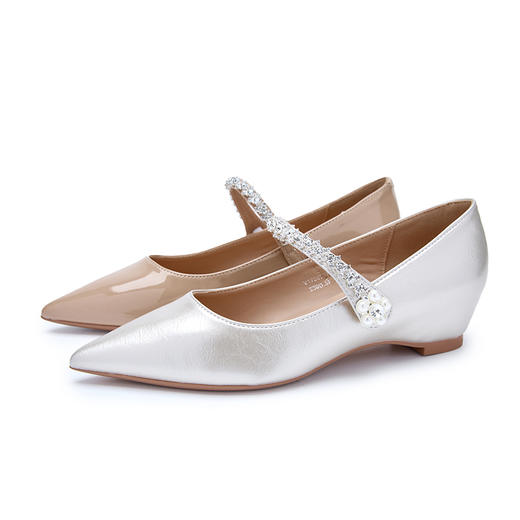 西遇尖头玛丽珍鞋女新款秋季绝美水钻低跟鞋内增高裸色单鞋V1756997 商品图4