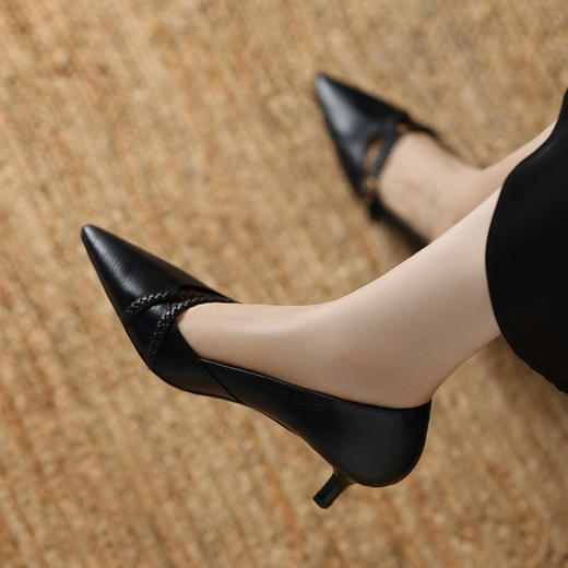 【预售5天】法式轻熟风头层羊皮玛丽珍鞋，细跟中跟尖头真皮浅口单鞋QQJFG&JZ-1923F 商品图2