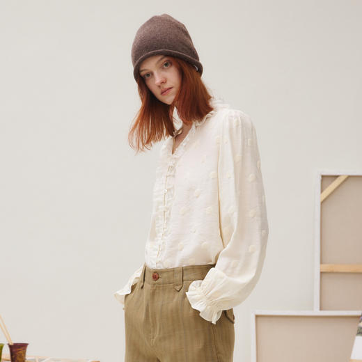 谜底衬衣长袖女2025秋季新品通勤风时尚波点V领花边衬衫253MC1264 商品图1