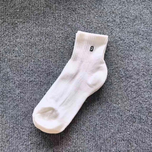 正品FJ 高尔夫低筒袜，毛巾底，均码39-45
一组五双。 商品图0