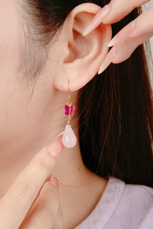 🔥【群内花粉专享 耳钩耳饰】原创设计，新款时尚感彩色系列，天然材料组合设计款，耳钩为925银镀金，耳钩款不挑耳垂厚度，戴得牢！ 商品图4